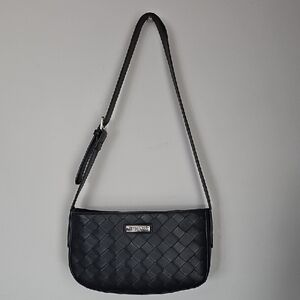 London Fog Purse And Wristlet! Black And Gold!!! Gorgeous Set!